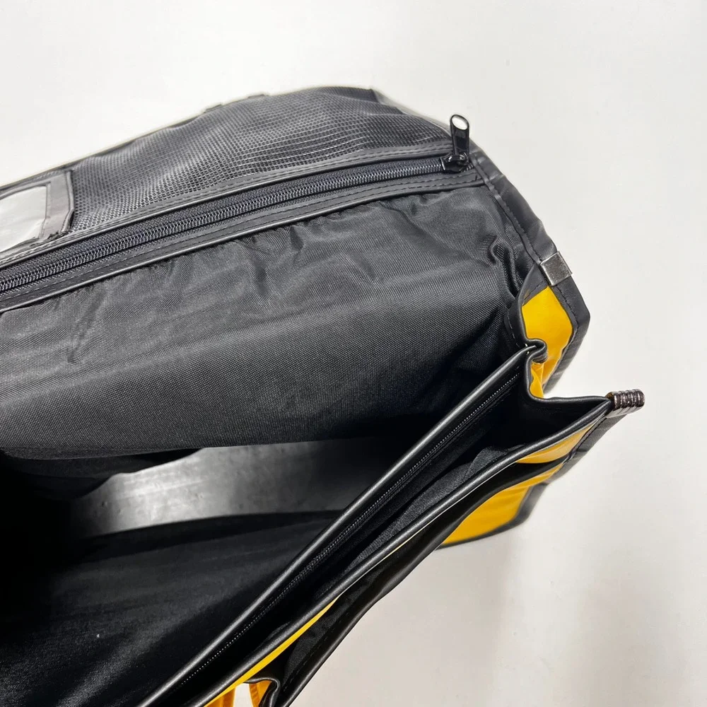 1988 Vintage Snoopy Sally‎ Peanuts Backpack Briefcase Yellow Nylon Kids Japan